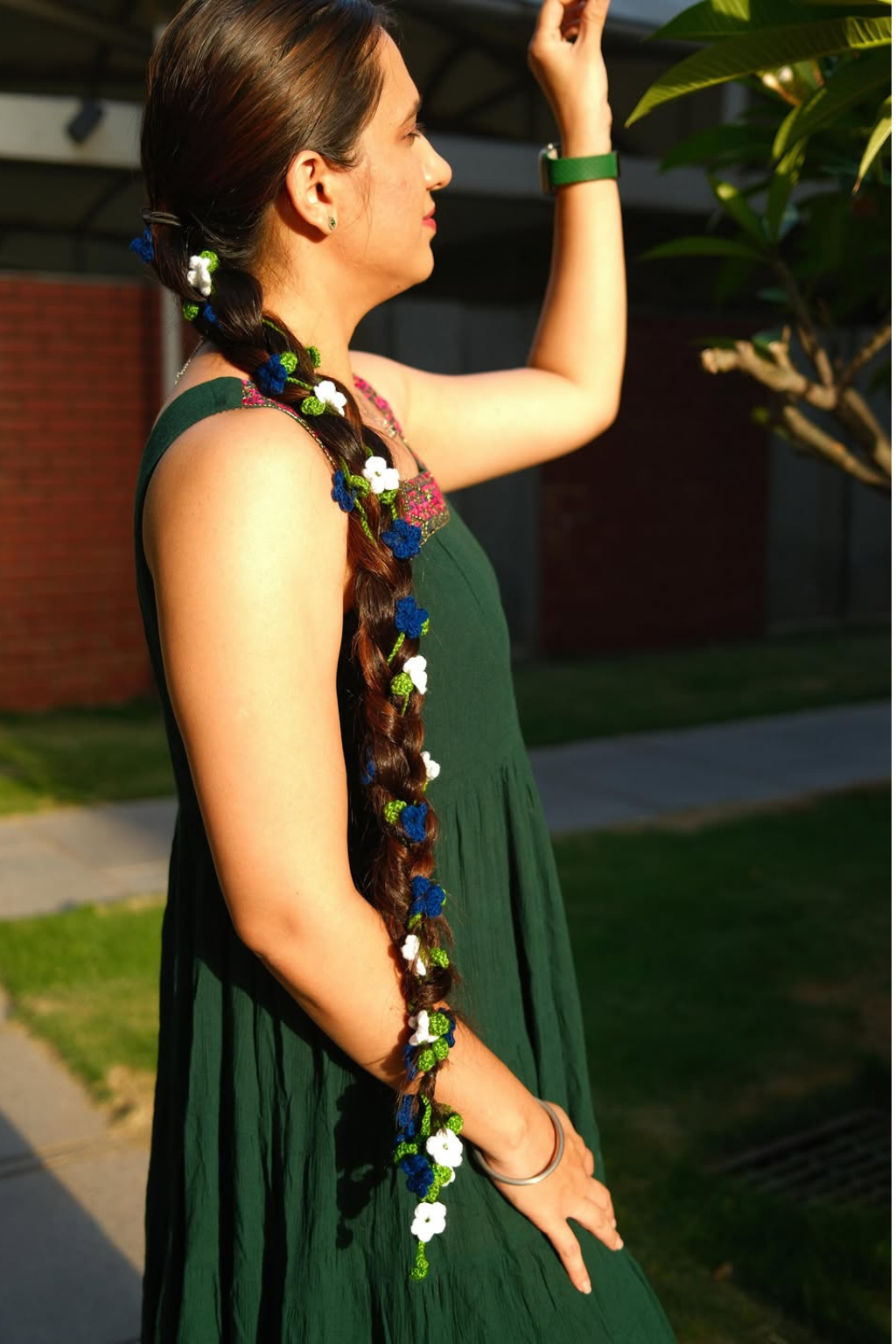 Blue Blossom Crochet Paranda
