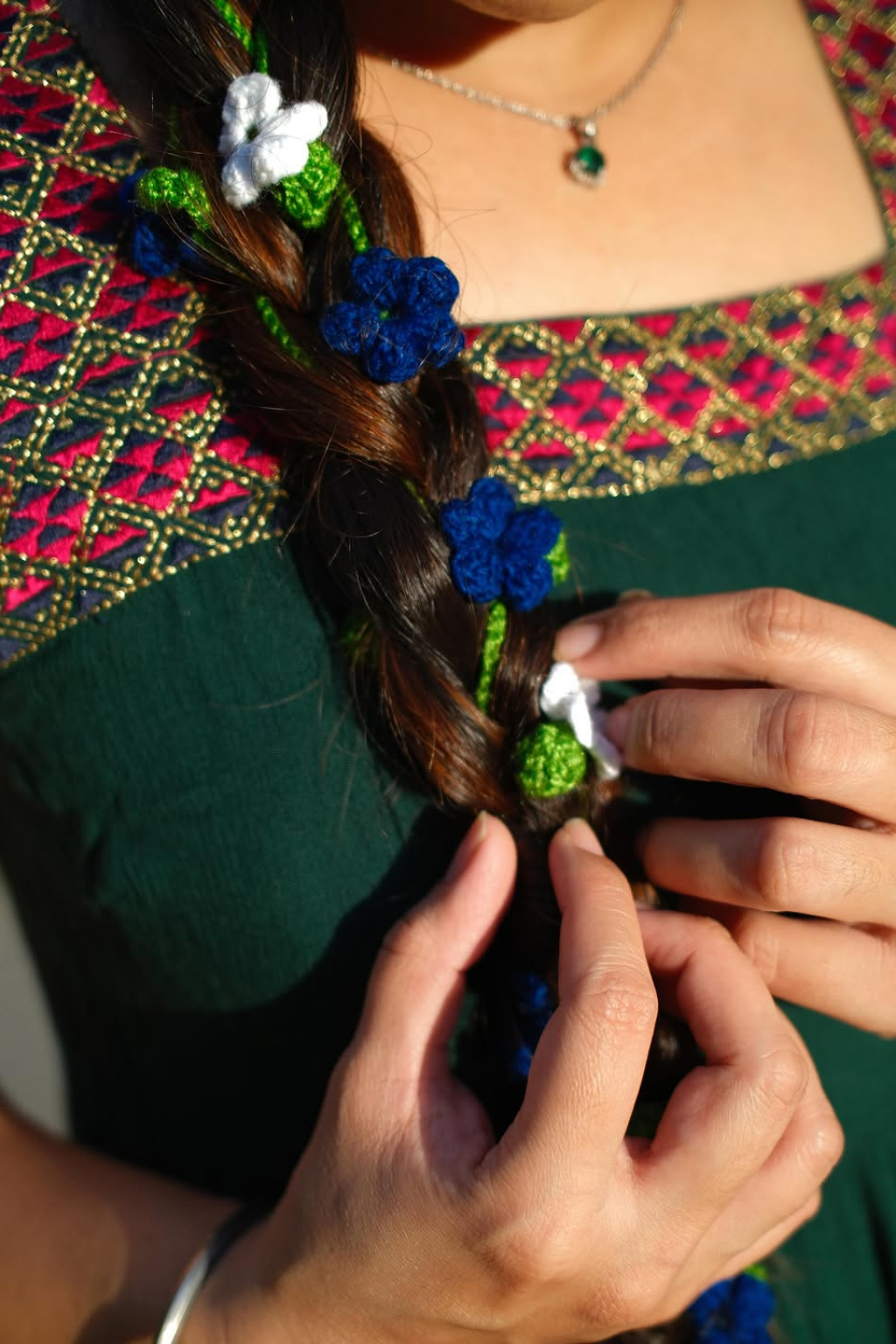 Blue Blossom Crochet Paranda
