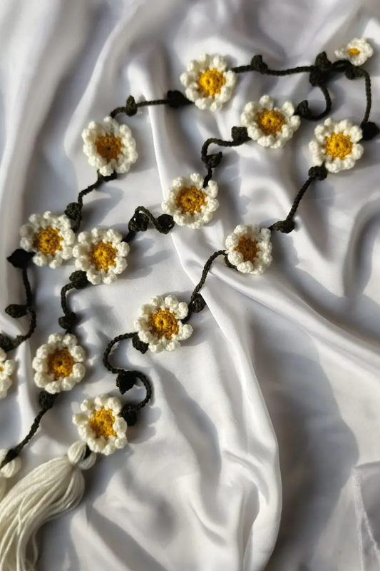 Daisy Noor Paranda – Har Zulf Mein Bahar Ki Muskurahat.
