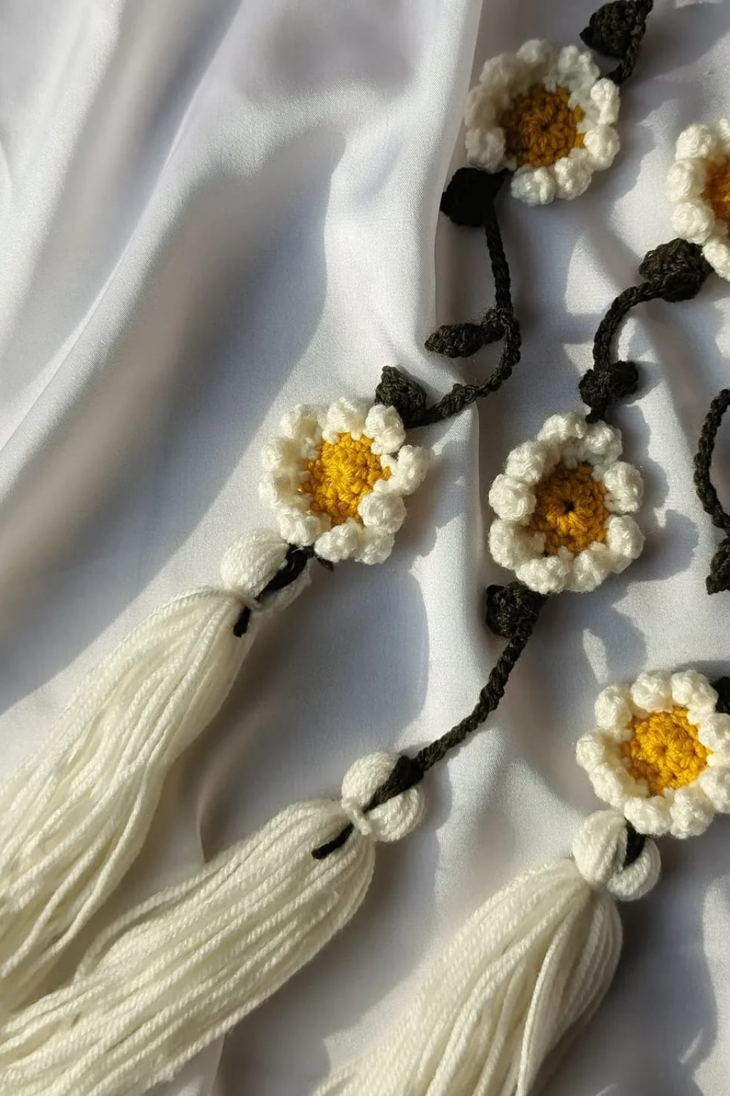 Daisy Noor Paranda – Har Zulf Mein Bahar Ki Muskurahat.